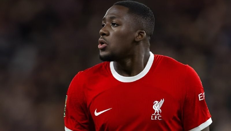 ريال مدريد يغلق ملف “كوناتي” نهائياً ويحدد أولوياته الدفاعية الجديدة