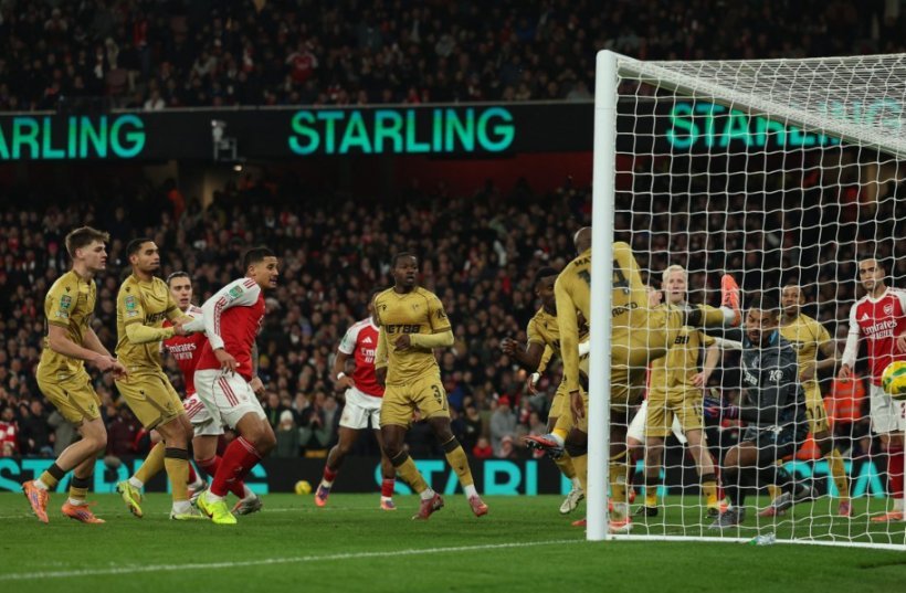 آرسنال يطيح بكريستال بالاس ويتأهل لنصف نهائي كأس الرابطة