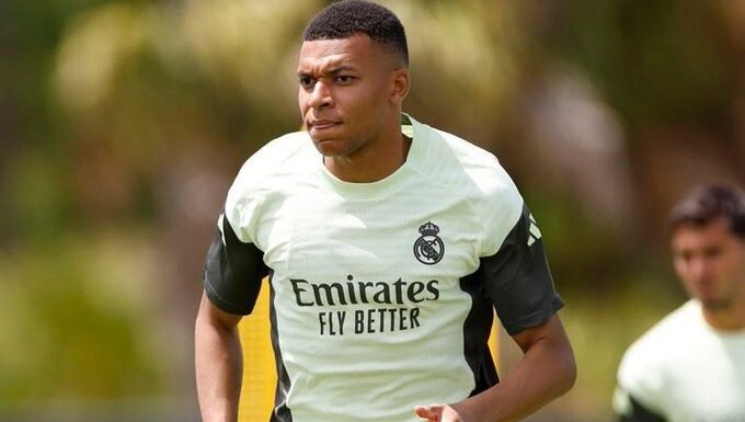 القضاء الفرنسي ينتصر لـ “مبابي” ويُلزم باريس بسداد 61 مليون يورو