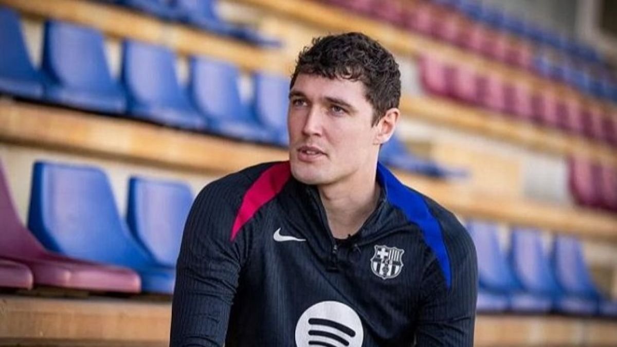 برشلونة يعلن إصابة “كريستنسن” بتمزق في الرباط الصليبي وإنتهاء موسمه