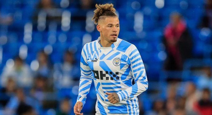 مانشستر سيتي يخطط لخطف جوهرة ليدز يونايتد مقابل عودة كالفين فيليبس