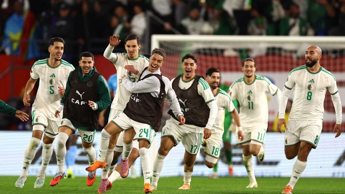 الجزائر تقتنص بطاقة العبور لربع النهائي بلدغة “بولبينة” القاتلة وتضرب موعداً نارياً مع نيجيريا