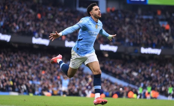 بايرن ميونخ يقتحم سباق التعاقد مع “مرموش” ومانشستر سيتي يدرس التضحية