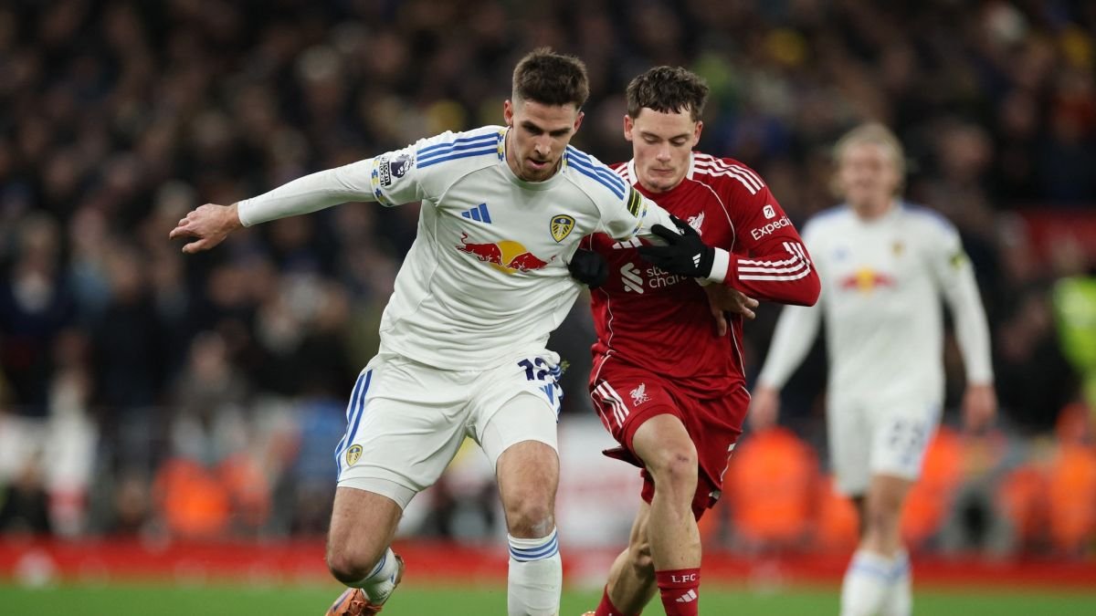 تعادل محبط لـ ليفربول أمام ليدز في ختام النصف الأول من البريميرليج