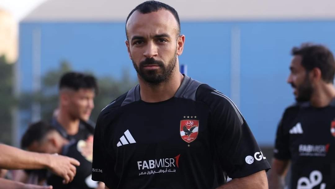 رحلة جديدة لـ “صانع القاضية”.. الأهلي يعلن انتقال “أفشة” للاتحاد السكندري
