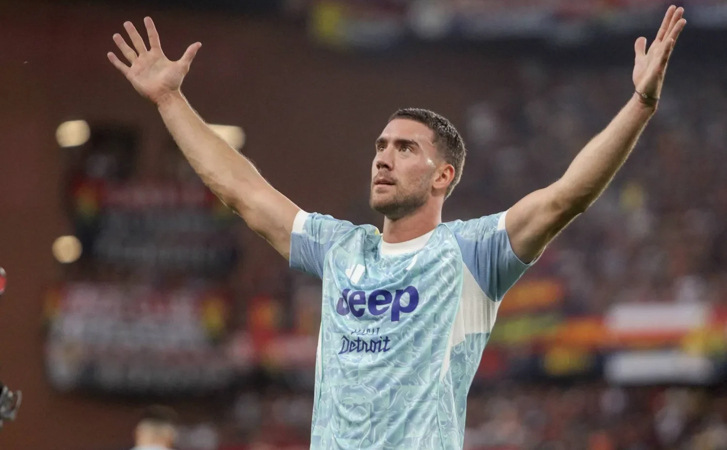 صراع العمالقة يشتعل.. فلاهوفيتش يكتب السطر الأخير مع يوفنتوس وثلاثة أندية تترقب