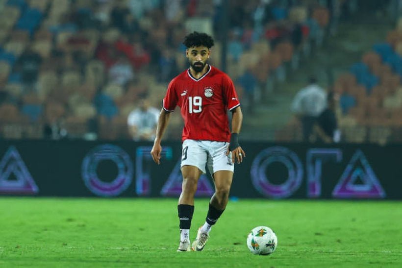مروان عطية يثير الجدل بإشارة “الأموال” ضد الحكم عقب وداع حلم النهائي الأفريقي
