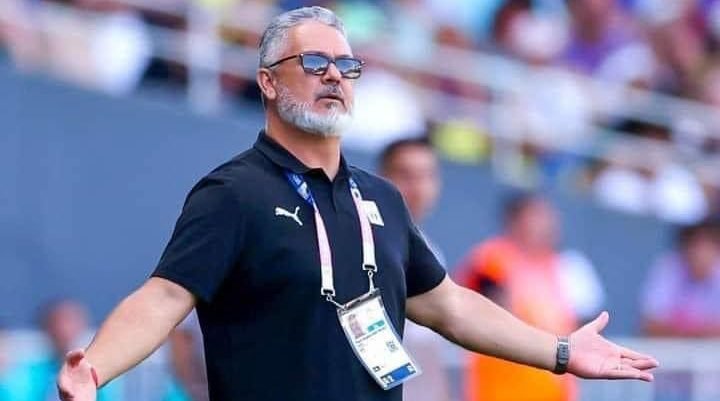 ميكالي يكسر حاجز الصمت ويكشف عن موقفه حول تدريب الزمالك