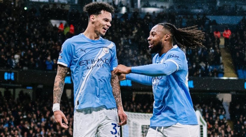 مانشستر سيتي يُضيق الخناق على آرسنال بعد الفوز أمام فولهام بالبريميرليج