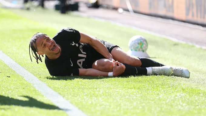 صدمة في توتنهام وهولندا.. الرباط الصليبي ينهي حلم “سيمونز” في المونديال