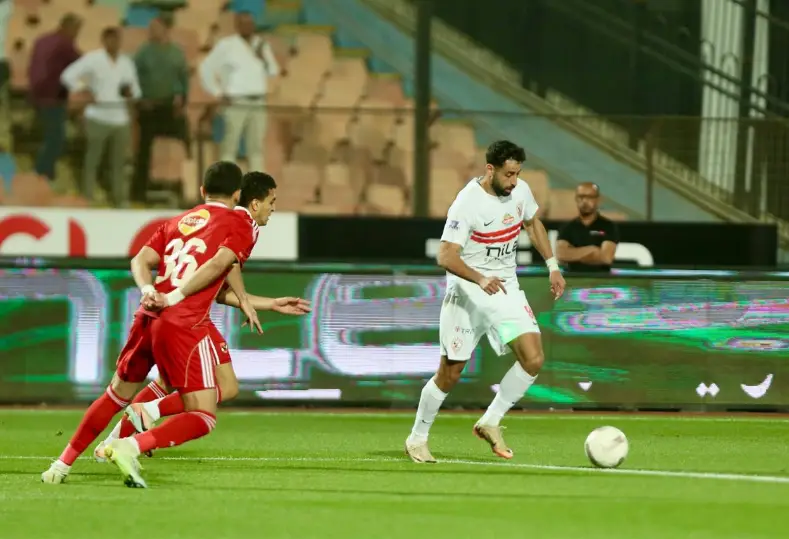 الأهلي يفوز علي الزمالك بثلاثية نظيفة في مباراة مثيرة بالدوري المصري
