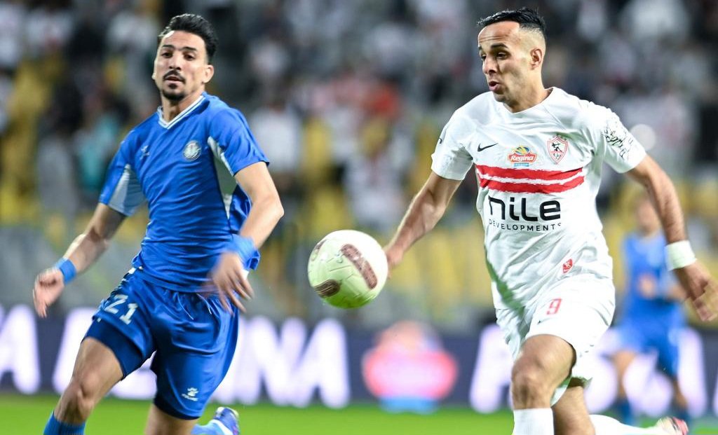 الزمالك يتمسك بصدارة الدوري المصري بفوز صعب على سموحة في مرحلة البطولة