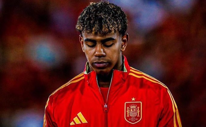 شكوك حول جاهزية لامين يامال.. هل يغيب نجم إسبانيا عن مواجهة السعودية؟