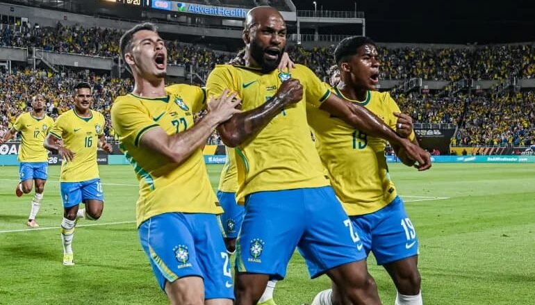 مانشستر يونايتد يخطط لصفقة برازيلية مدوية بقيمة 70 مليون يورو