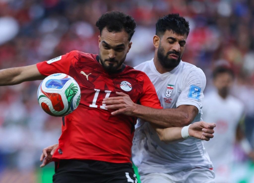 منتخب مصر يتأهل لدور الـ32 بعد تعادل مثير مع إيران بالمونديال