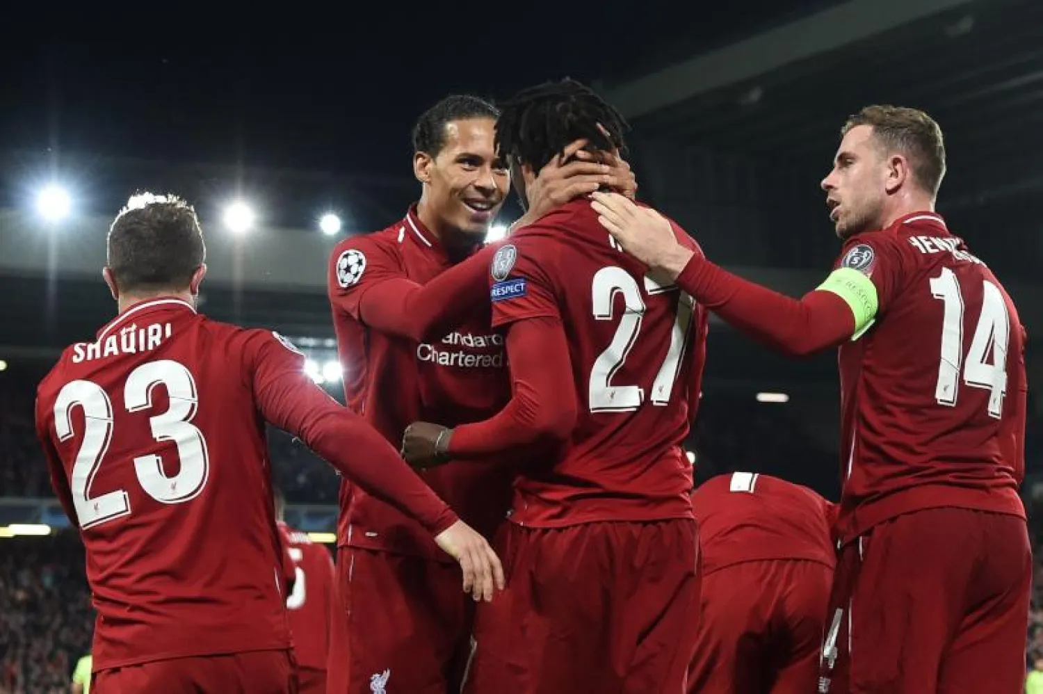 نجم ليفربول يودع الملاعب بكلمات مؤثرة ويعلن إعتزاله كرة القدم