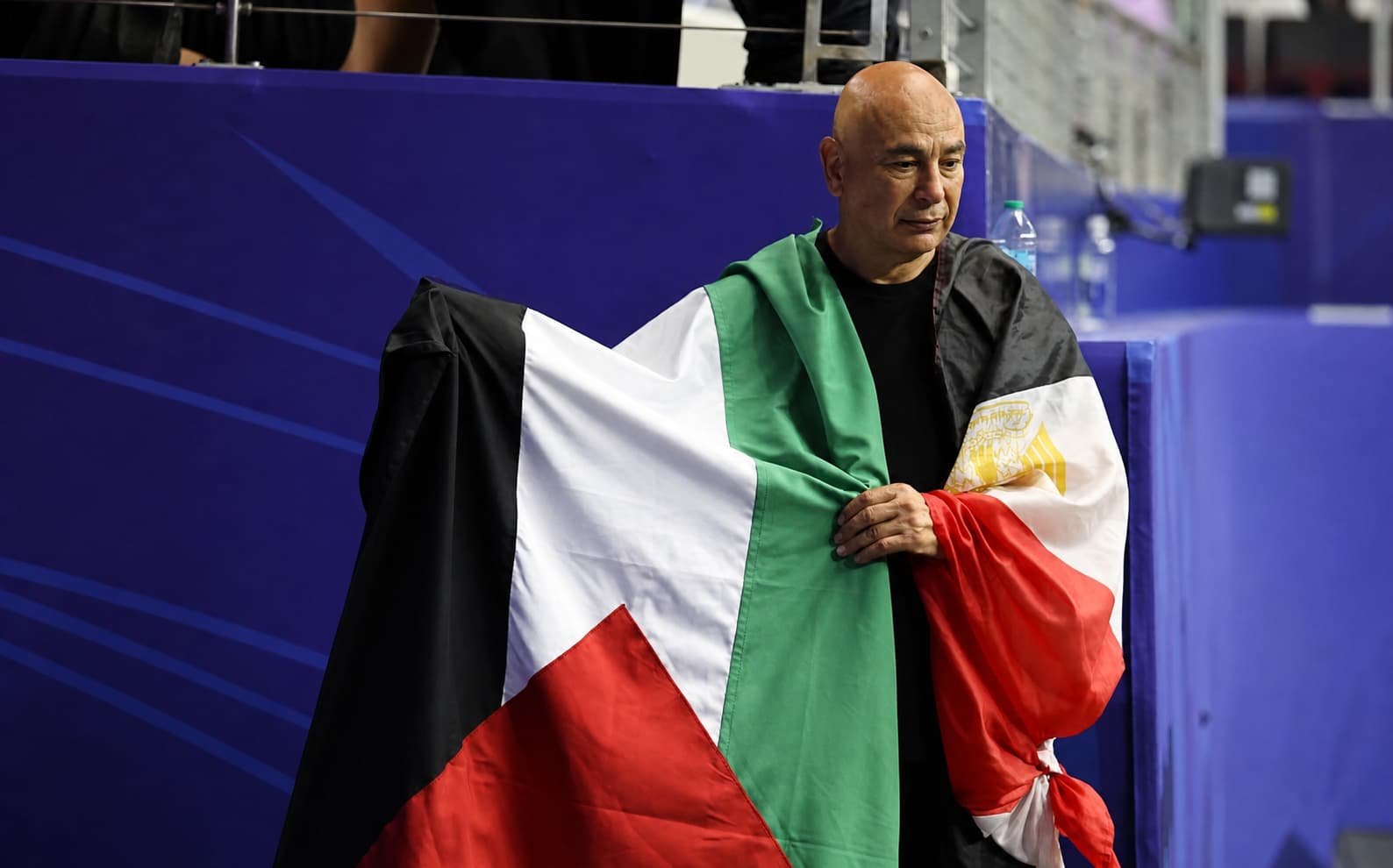 جدل في الإعلام العبري بعد رفع حسام حسن علم فلسطين في كأس العالم 2026