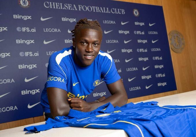 رسميًا.. جيوفاني كويندا ينضم إلى تشيلسي حتى 2034