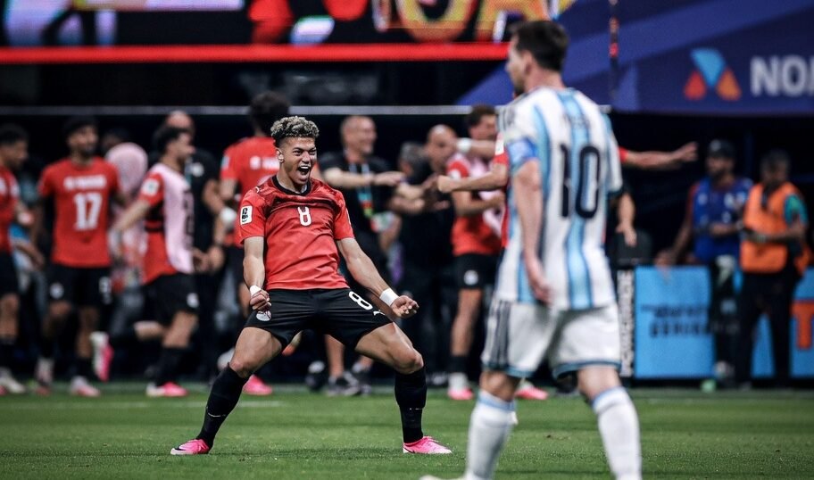 فريق أوروبي يخطط للتعاقد مع “إمام عاشور” بعد تألقه بكأس العالم