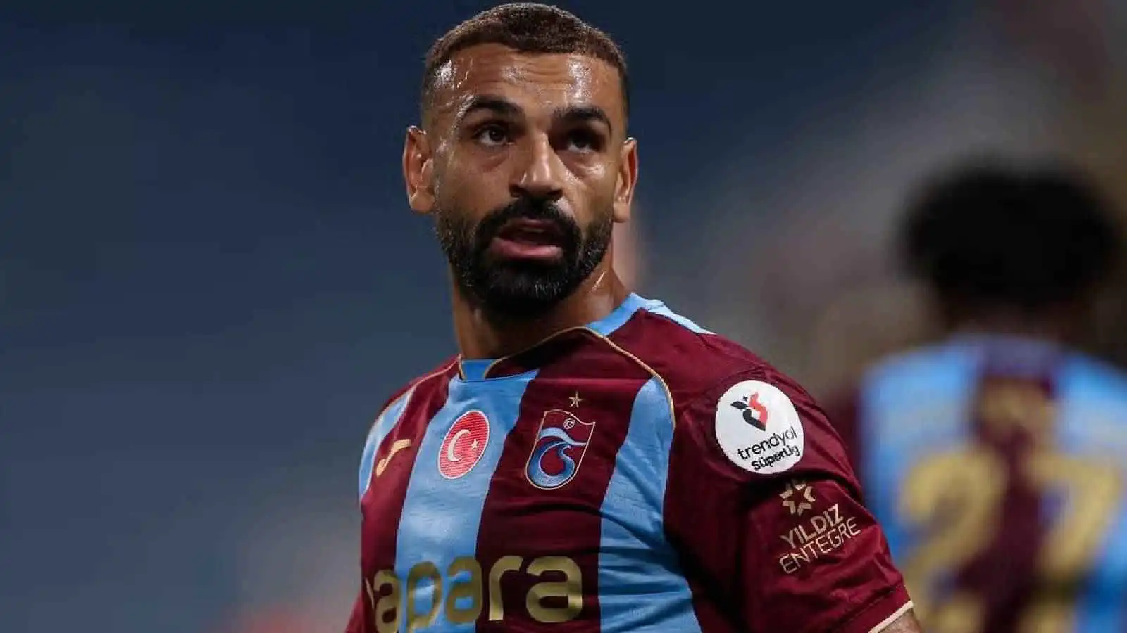 إنتقادات حادة تلاحق “محمد صلاح” بعد ظهوره الأوروبي مع طرابزون سبور