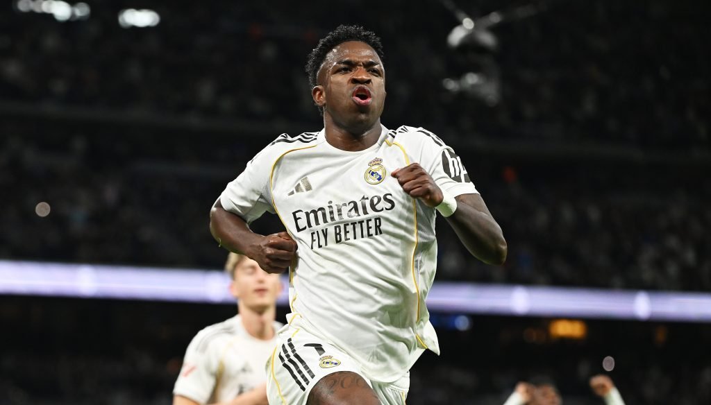 غموض حول مستقبل “فينيسيوس” مع ريال مدريد بعد تعثر مفاوضات التجديد