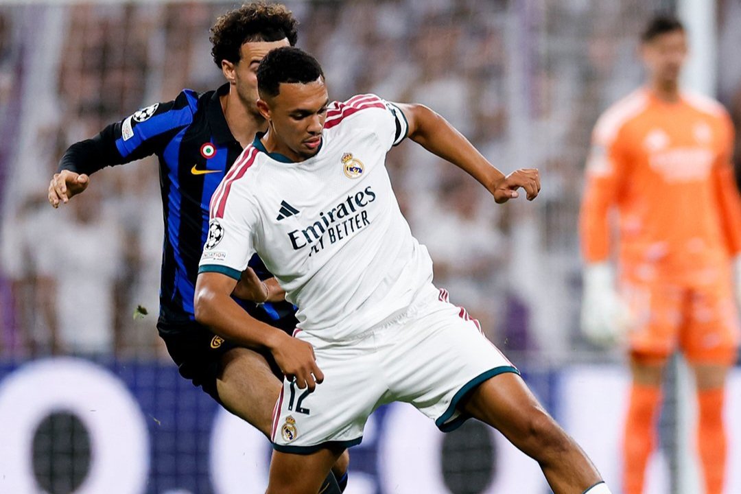 ريال مدريد يجتاز عقبة إنتر ميلان بثنائية في انطلاقة دوري أبطال أوروبا