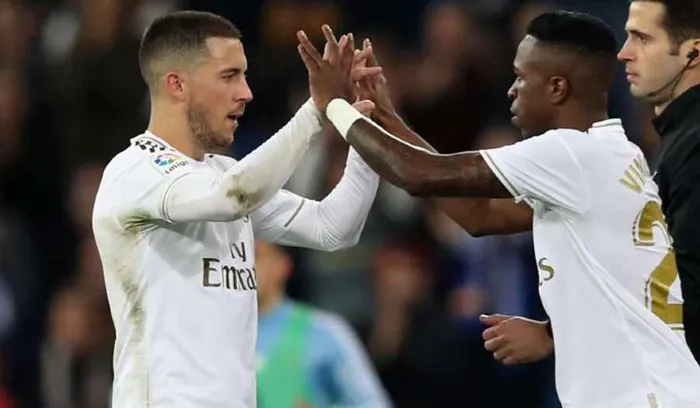 هازارد يدافع عن فينيسيوس ويبدي تفاؤله بعودة مورينيو لقيادة ريال مدريد