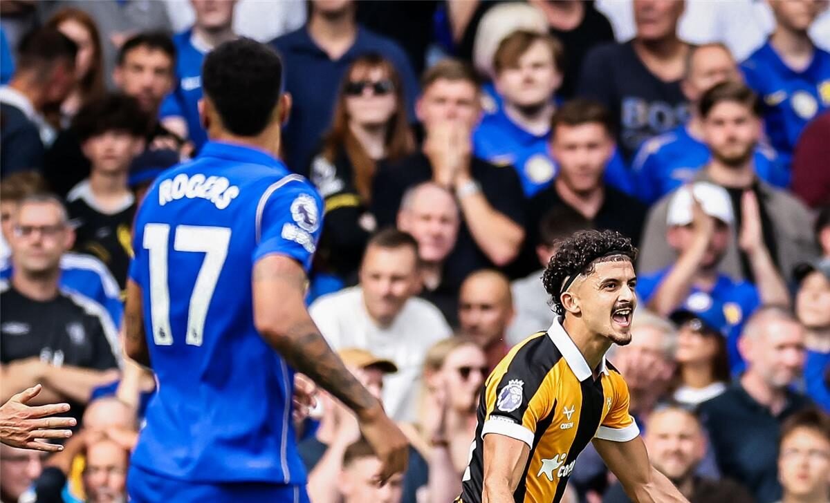 هال سيتي يفرض التعادل على تشيلسي في قمة مثيرة بالدوري الإنجليزي