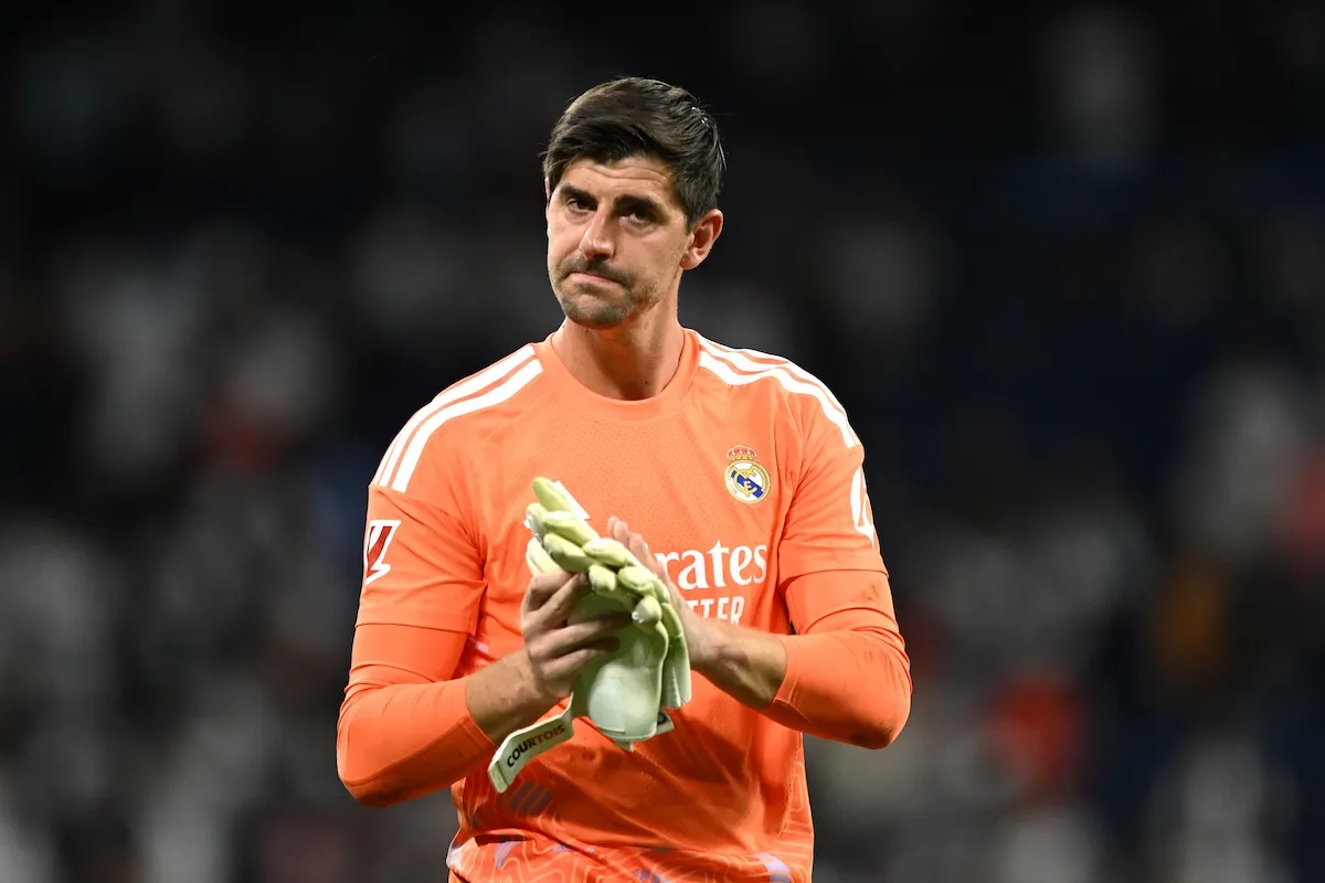 سباق مع الزمن.. كورتوا يطمئن جماهير ريال مدريد قبل المواجهة المقبلة