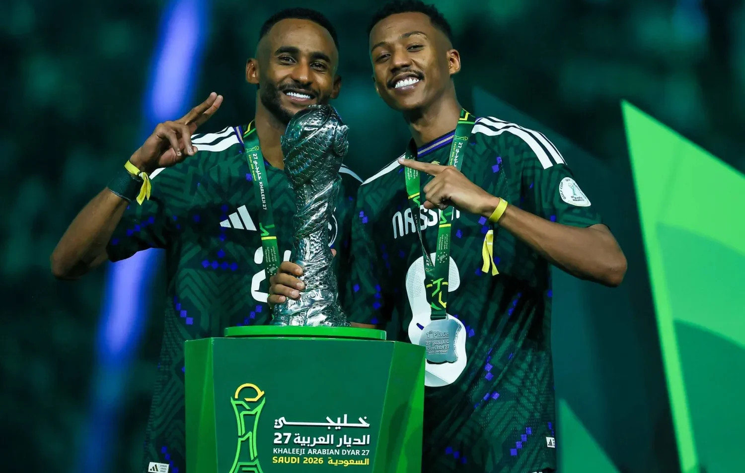 ناصر الدوسري يقود قائمة نجوم المنتخب السعودي في "خليجي 27"
